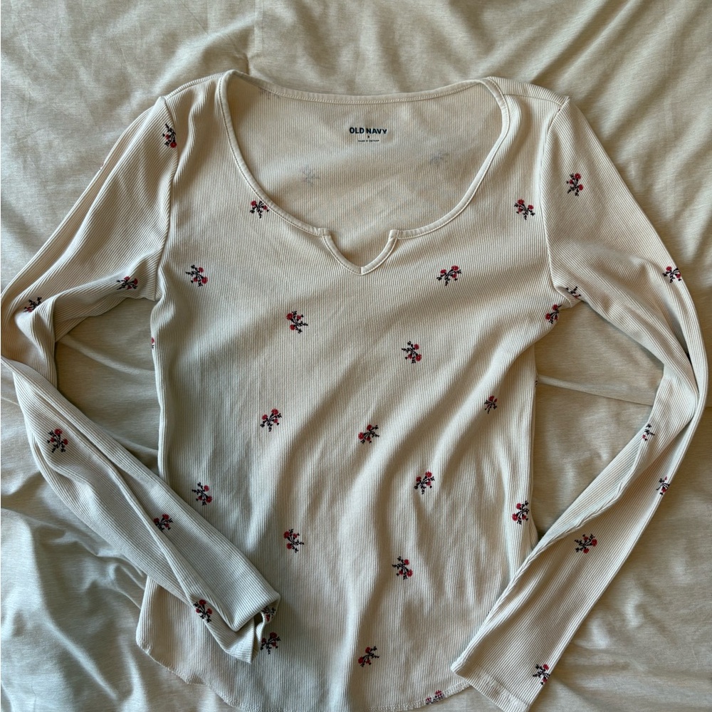 Old Navy Cream Floral Long Sleeve Top